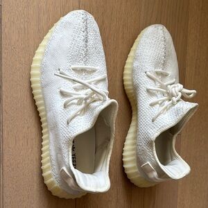 Adidas Yeezy Boost 350 V2 Cream White Sneakers